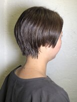 スクエアウーノ 博多(SQUARE＊UNO HAKATA)&nbsp;艶感　丸み　ウルフショート　ナチュラルブラウンカラー