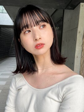 ガーデンヨコハマ(GARDEN YOKOHAMA) 切りっぱなしボブタッセルボブ暗髪こなれミディ束感前髪外ハネ