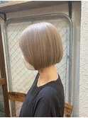 ハイトーンベージュ