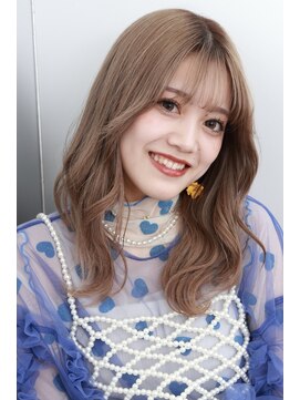 ソレイユトウキョウシブヤ(SOLEIL TOKYO shibuya) ロング顔周りレイヤー人気ベージュカラー