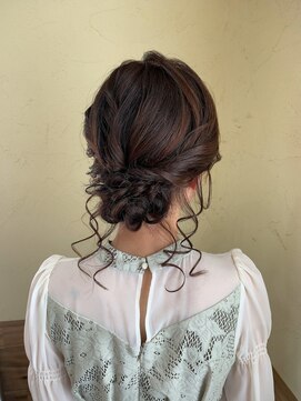 プア(PUA) ヘアセット