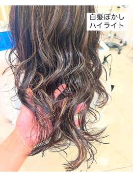 ケンジ 平塚 アネッタ(KENJE annetta) 艶髪☆白髪ぼかしハイライト