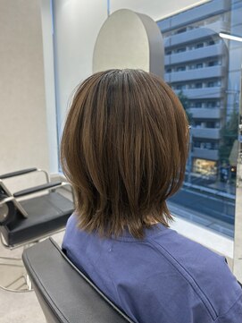 クム 横浜(qumu) レイヤーボブ × 外ハネ【神永】