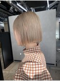 ミルクティーベージュホワイトブロンドハイトーンボブ透明感