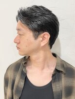 グラビートーキョー(GRABY tokyo)&nbsp;センターパート×フェザーパーマ