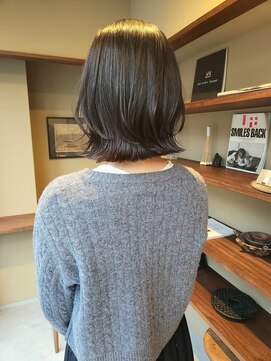 イニ(ini) 須藤 )) ストレートボブ