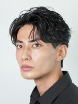 フィフス トウキョウ (fifth TOKYO)&nbsp;渋谷フェザーパーマメンズカットニュアンスパーマセンターパート