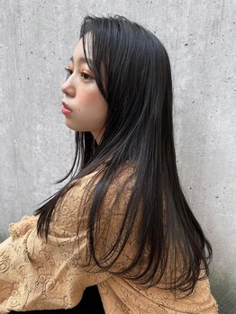 Aujuaトリートメントで、芯から潤う美髪へ★半個室でゆったり過ごしながら、うるツヤ髪を手に入れましょう