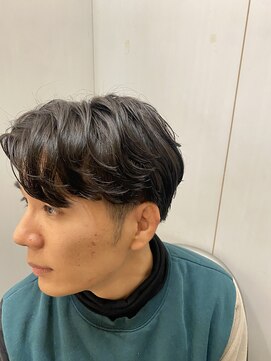 ヘアーアンドグルーミング ヨシザワインク(HAIR&GROOMING YOSHIZAWA Inc.) ニュアンスパーマセンターパートツーブロック刈り上げショート