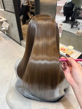 ヴォーグ 大曽根店(VOGUE) ブリーチなしダブルカラーミルクティーベージュ