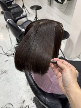 サロンドボーテキリコ(SALON DE BEAUTE KIRIKO) ショート × メテオカラー