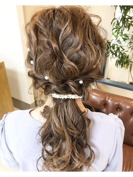 ヘアアンドメイクフリッシュ(HAIR&MAKE FRISCH) カジュアルアレンジ 38