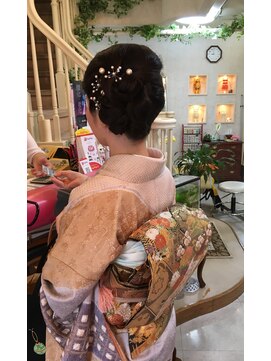 美容室 ティンカーベル アップ