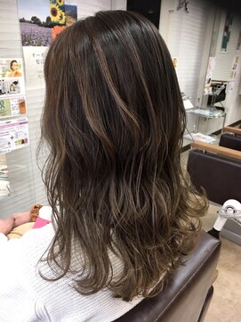 クール ヘアリズム 上田店(COOL Hair rhythm) ロングヘア巻き髪