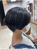 ショートヘア