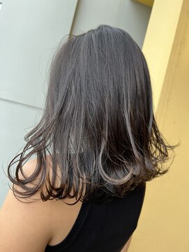 ロンド ストラーダ 心斎橋(Lond strada) 韓国前髪顔周りロング×インナーグレージュ[心斎橋/髪質改善]