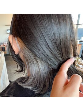 ミル 今治(1003 mille IMABALI) 韓国風インナーカラーのミディアムレイヤー