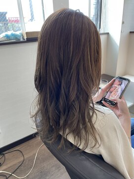 ヘアー ワンアビル(Hair One Abile) ゆるふわナチュラルベージュ☆