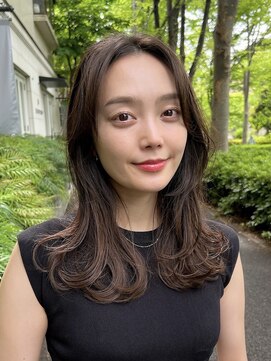 ビュートリアム 広尾(BEAUTRIUM) ロングヘア レイヤーカット 広尾 恵比寿 30代 40代