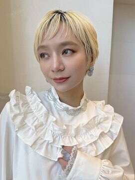 バイオレット 表参道店(Violet) ハイトーンショートブロンドカラー