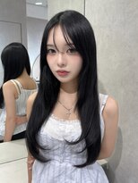 ルームバイシー 新宿(Loom. by Sea)&nbsp;大人ガーリー×ダークアッシュ[似合わせカット/ミディアム]