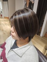 アルス ウィズ アクロス オモテサンドウ(aluss with AKROS omotesando)&nbsp;大人白髪ぼかし　ボブ