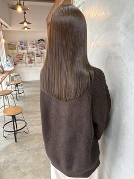 ルームスヘアー(Rooms Hair) くすみベージュ×髪質改善トリートメント