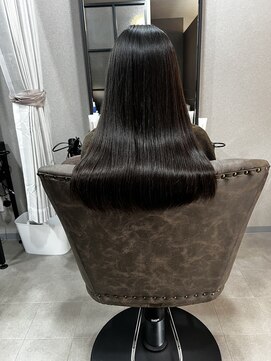 シック(chic.) ロングヘア