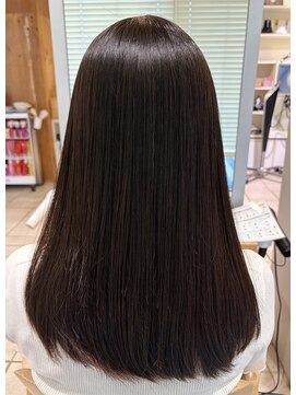エムプラス センター北(M.plus) 圧倒的ツヤ感を叶える髪質改善縮毛矯正