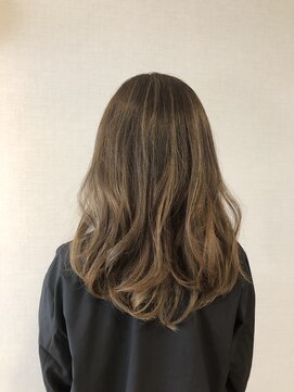 レマンドラムール(les mains de l'amour) ゆるウェーブロングスタイル