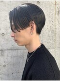 前下がりセンターパートソフトツーブロック韓国風ヘア