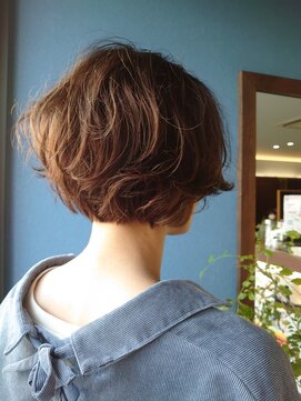 クブヘアー(kubu hair) 《Kubu hair》ショートボブパーマスタイル