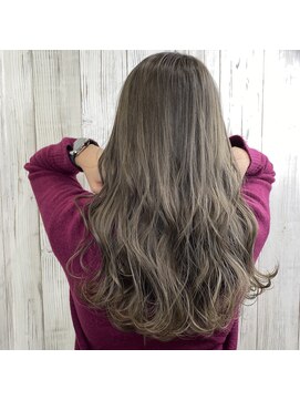 アンダーバーホワイト 南海難波店(_WHITE) 【＿white+】ミルクティーベージュ×大人ロングスタイル