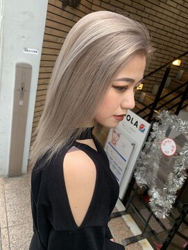 ラフ 難波店(LAFF) #黒髪#ボブルフ#ネビージュ#小顔#ワンレン