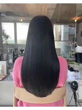 シセイ 青山(SHISEI) 暗髪/黒髪ロングストレート/髪質改善