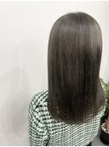 カーキーグレージュ