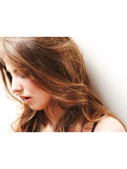 《髪質改善》【ハーブトリートメント/プラチナトリートメント】上質ヘアケアで美髪が叶う☆