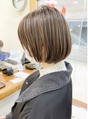札幌ショートボブ 大人かわいいハイライト丸みショートボブ