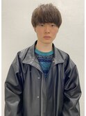 メンズニュアンスパーマセンターパート黒髪スパイラルパーマ