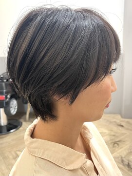 エターナル(ETERNAL) モノトーンカラー/くびれショート/まるみショート/20代/30代