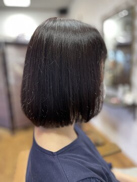 ラヴィアンローズ(La vie en rose) セミボブ