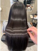 全体的にまとまりのある髪へ