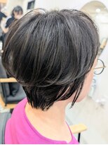 メモリーズ 銀座(Memories)&nbsp;大人ふんわりショートボブ