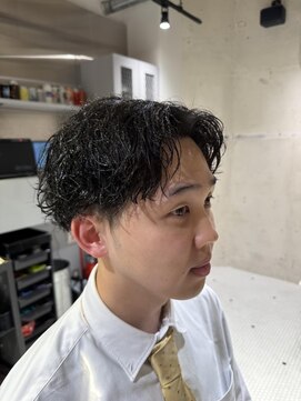 フランクスバーバーザスタンド(Frank’s barber the stand) メンズヘアスタイルS