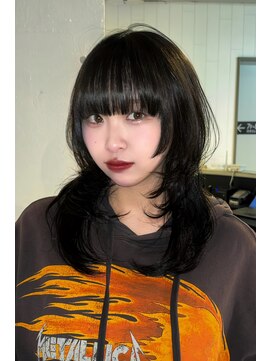 アマトウキョウ アユンチェ(AMA TOKYO×AYUNCHE) 黒髪ミディアムウルフレイヤー