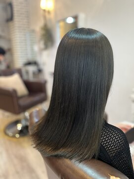 クッキー ヘアーアンドメイク(COOKIE Hair&Make) 【COOKIE】ツヤ感オリーブストレート