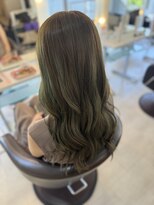トモズヘアデザイン(Tomo's Hair Design) グリーンカラー