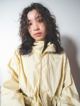 ムク(muku)の写真/柔らかな質感、広がらないパーマでお悩みを解決◎骨格×薬剤選定で似合うバランスをご提案します♪