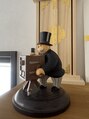 エルル(Llu.) お店に絶対飾る!と決めてたフライデーおじさん☆守神です笑