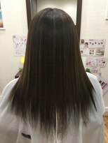 カナオア ヘアーデザイン(kanaoa hair design)&nbsp;ハイライトグレー